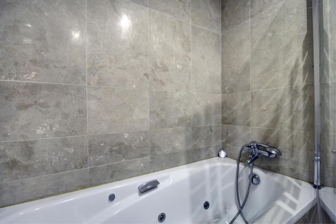 Apartamento 409 Marina Real Puerto De La Duquesa Playa Manilva Eksteriør bilde